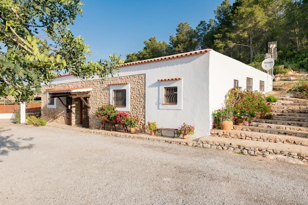 Casa Can Lluc Con Piscina, Jardin Y Vista Al Campo Sant Miquel de Balansat Екстериор снимка